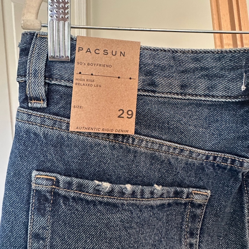 PacSun Women's 90's Boyfriend Jeans